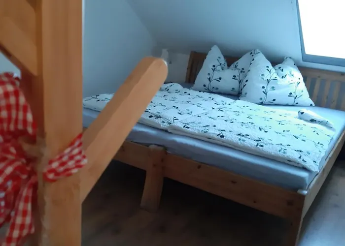 Am Arkadenhof * Deutsch Haslau